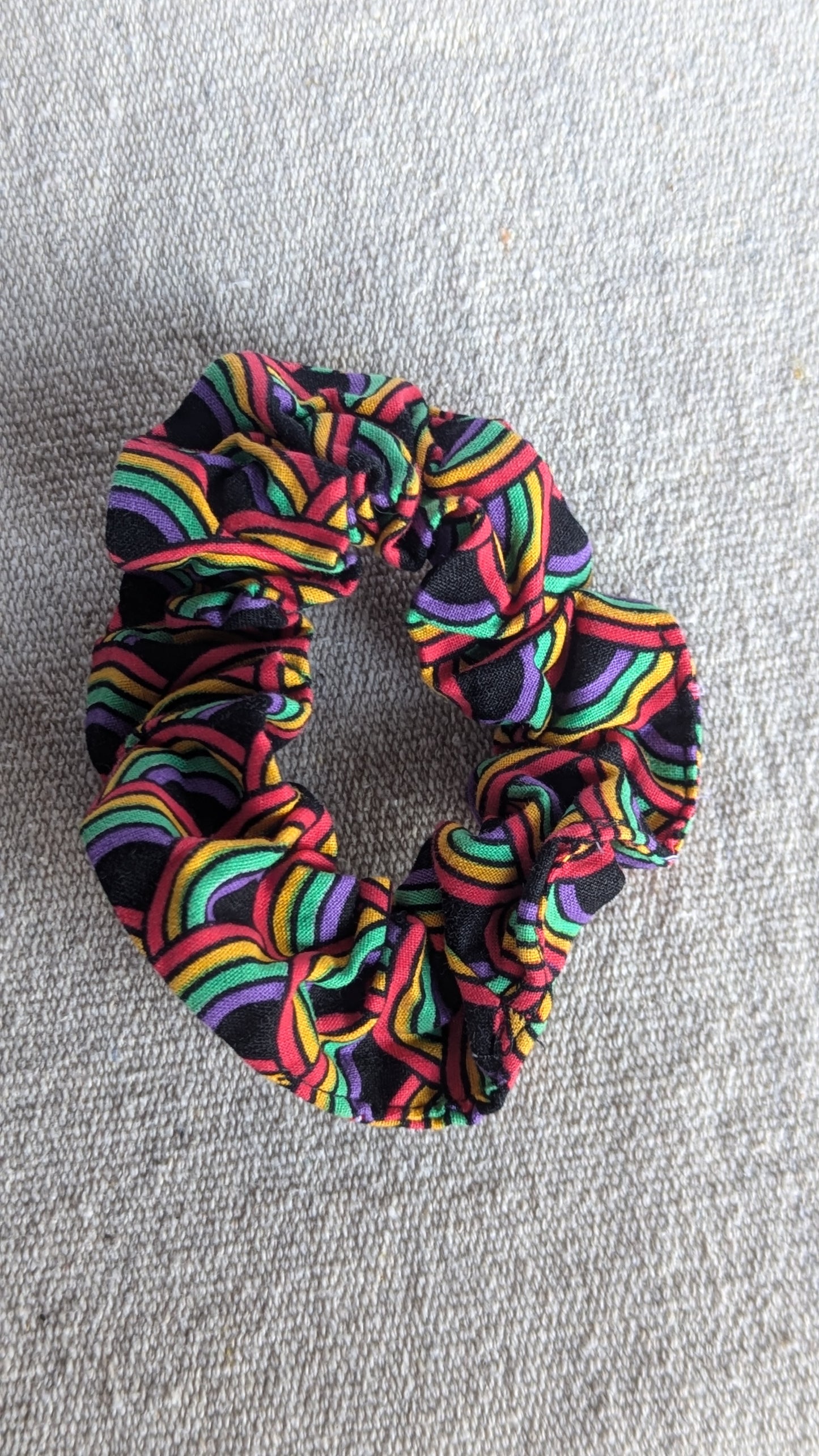 Scrunchie in Rainbows