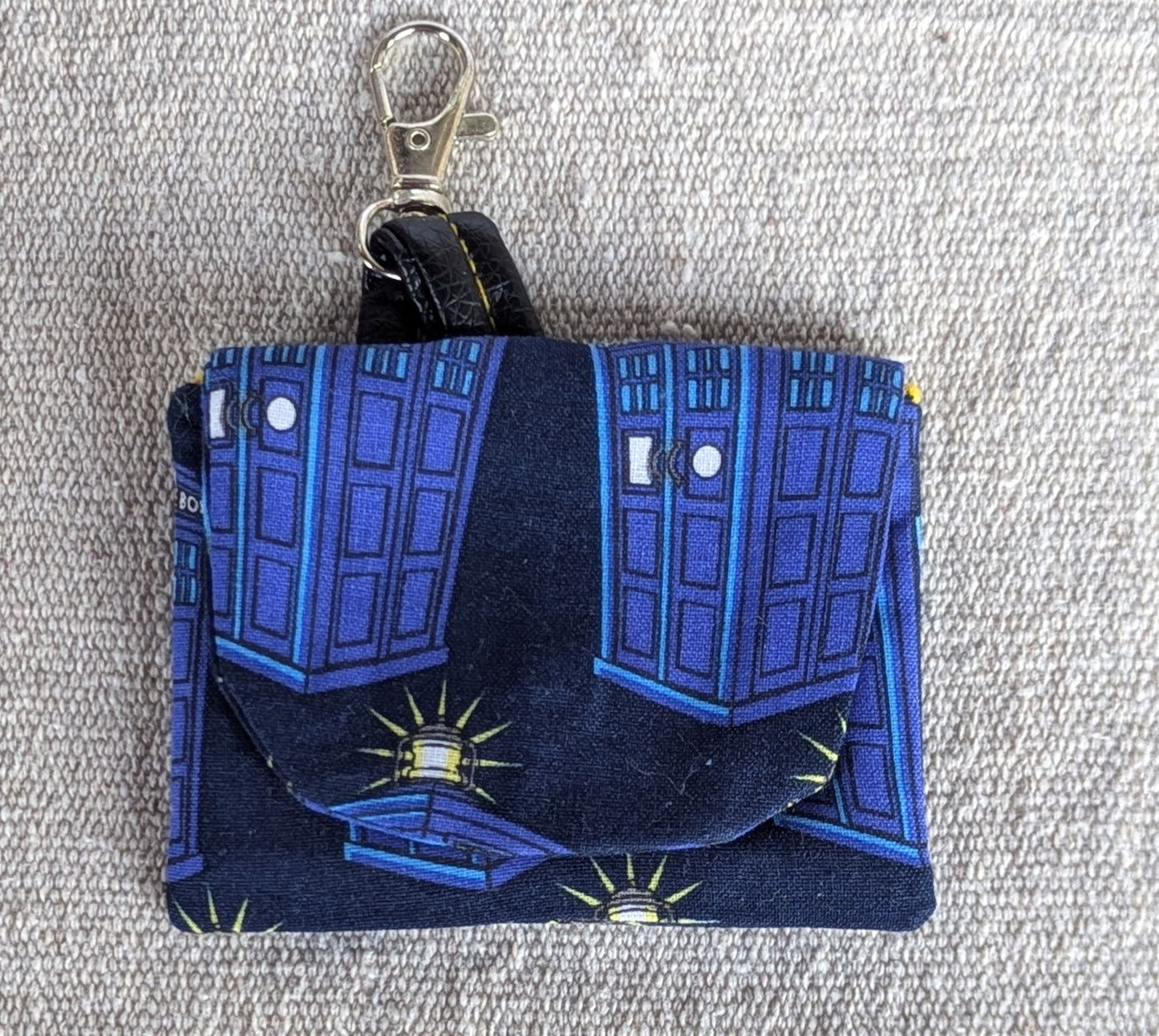 Bigger on the Inside Magnetic Change Purse